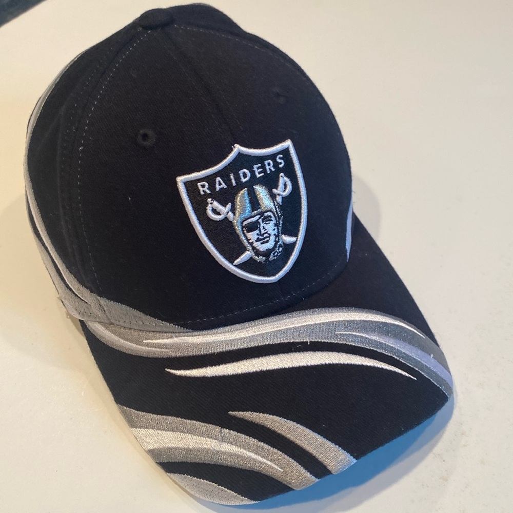NWOT & Vintage NFL Raiders Tiger Stripe Coach’s Cap